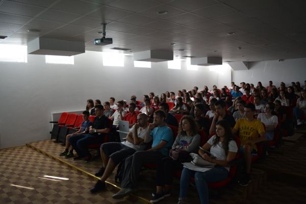 8CD31A3AD-D6A3-8DF1-EEC5-879E08AB359C.jpg